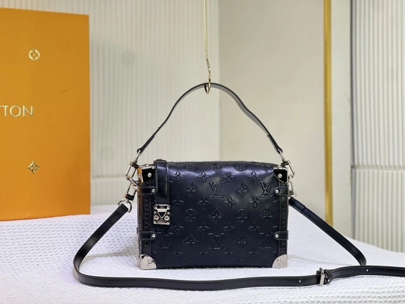 LV Box Bags 4233H-0825