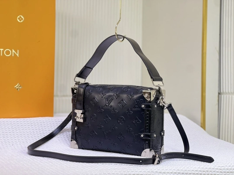 LV Box Bags 4233H-0825