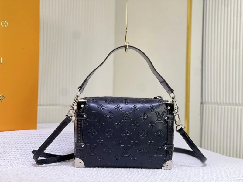 LV Box Bags 4233H-0825