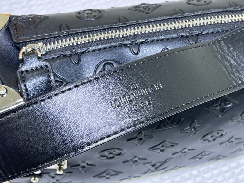 LV Box Bags 4233H-0825