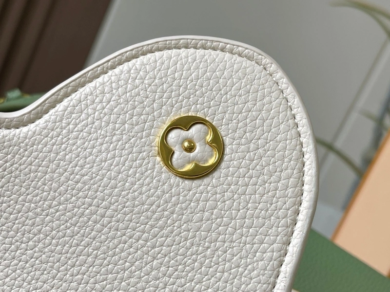 LV Capucines Bags 4233H-0832