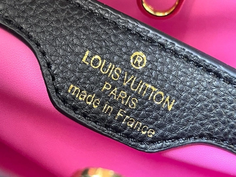 LV Capucines Bags 4233H-0854