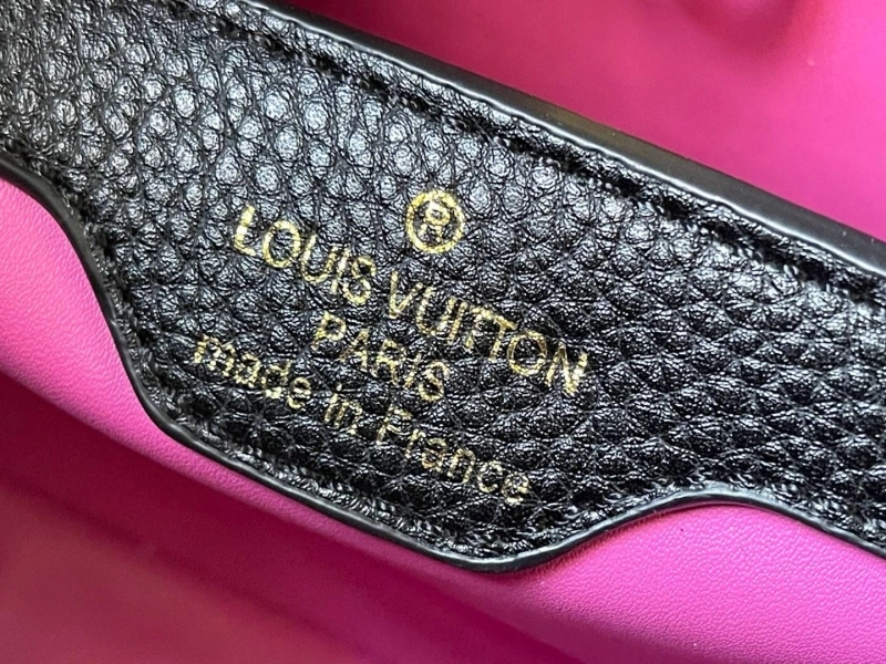 LV Capucines Bags 4233H-0855