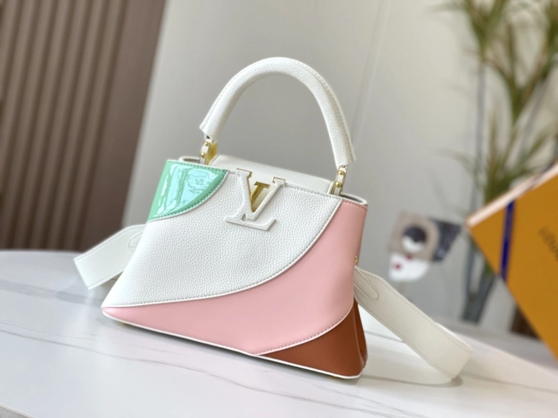 LV Capucines Bags 4233H-0861