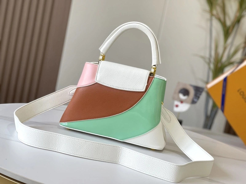 LV Capucines Bags 4233H-0861