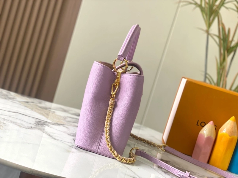 LV Capucines Bags 4233H-0867