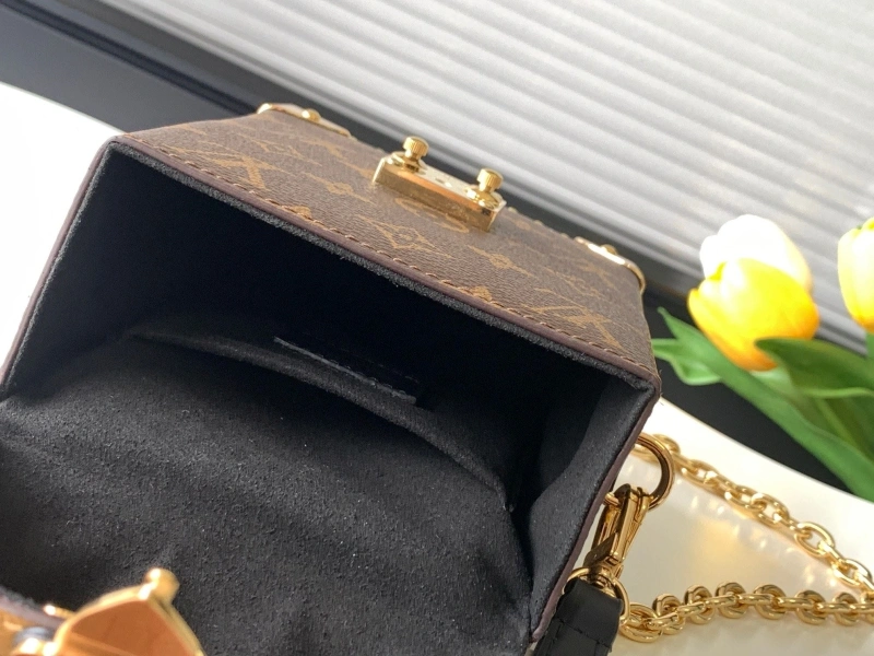 LV Top Handle Bags 4233H-0957