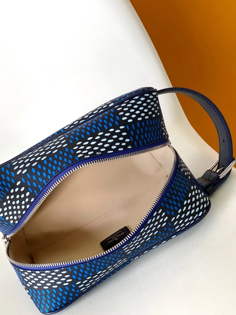 LV Cosmetic Bags 4233H-0976