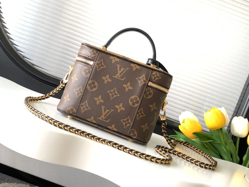 LV Cosmetic Bags 4233H-0990
