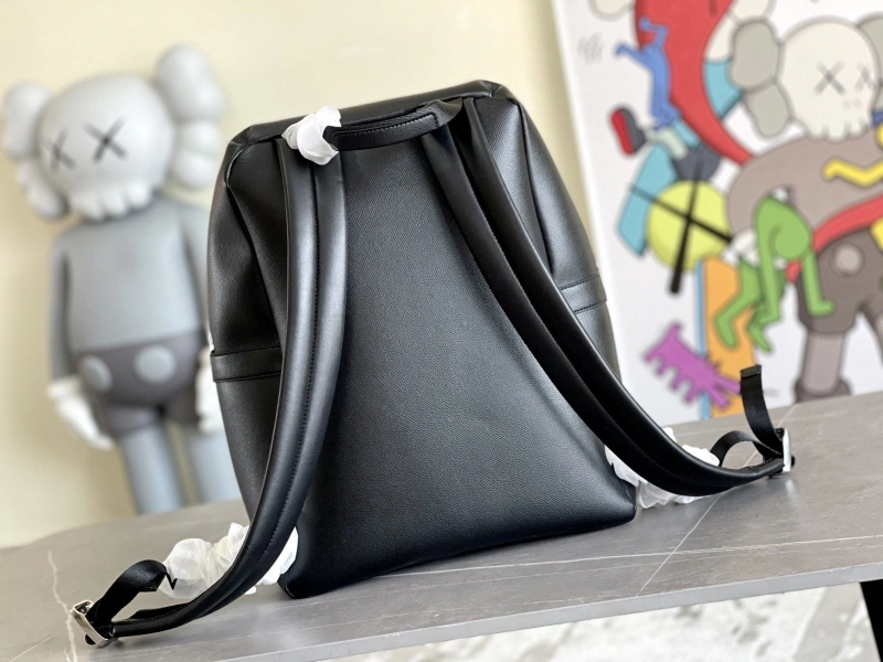 LV Backpacks 4233H-0992