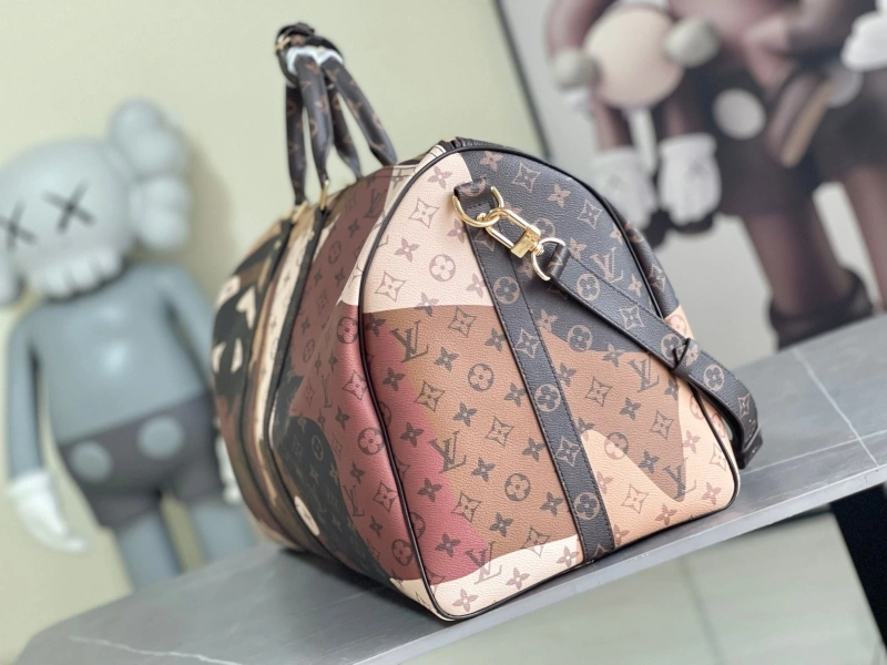 LV Travel Bags 4233H-0995
