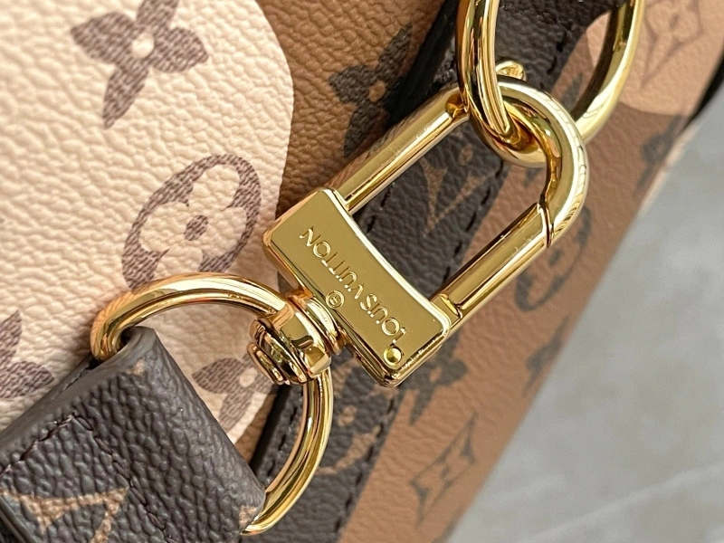 LV Travel Bags 4233H-0995