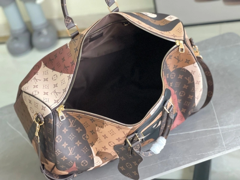 LV Travel Bags 4233H-0995