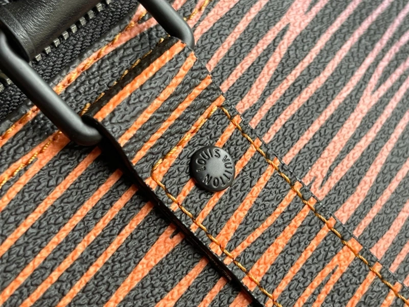 LV Travel Bags 4233H-0996