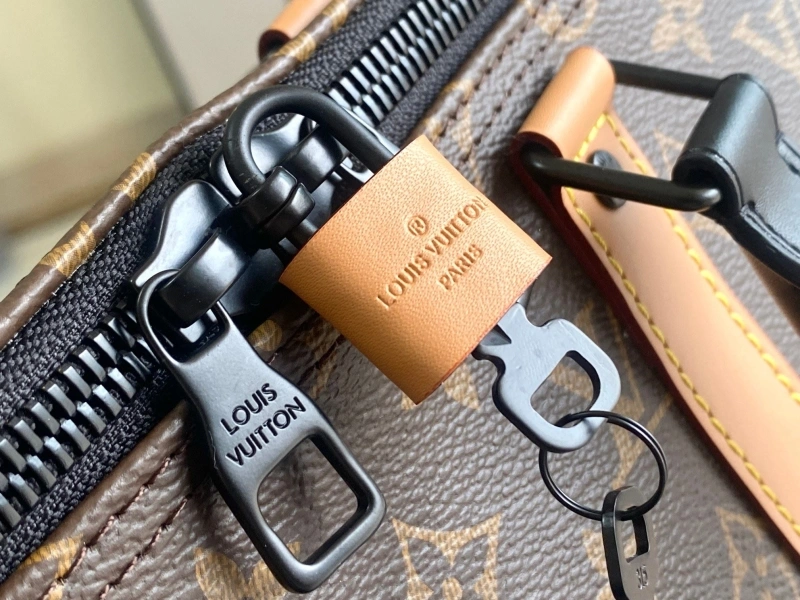 LV Travel Bags 4233H-0997