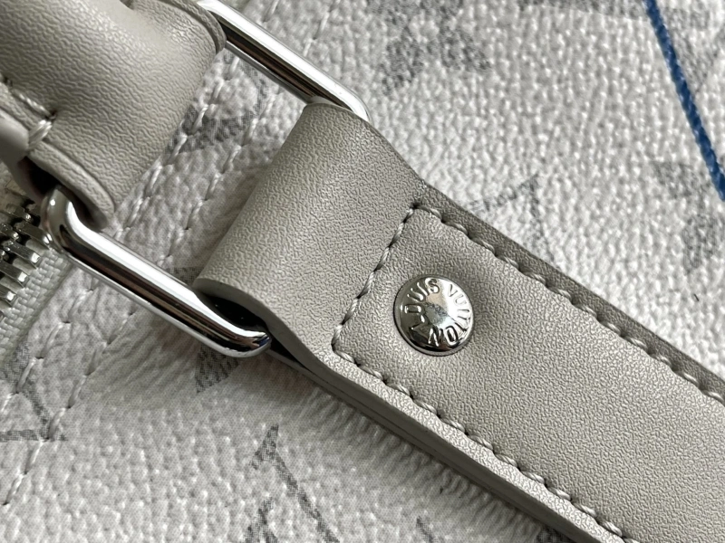 LV Travel Bags 4233H-1017