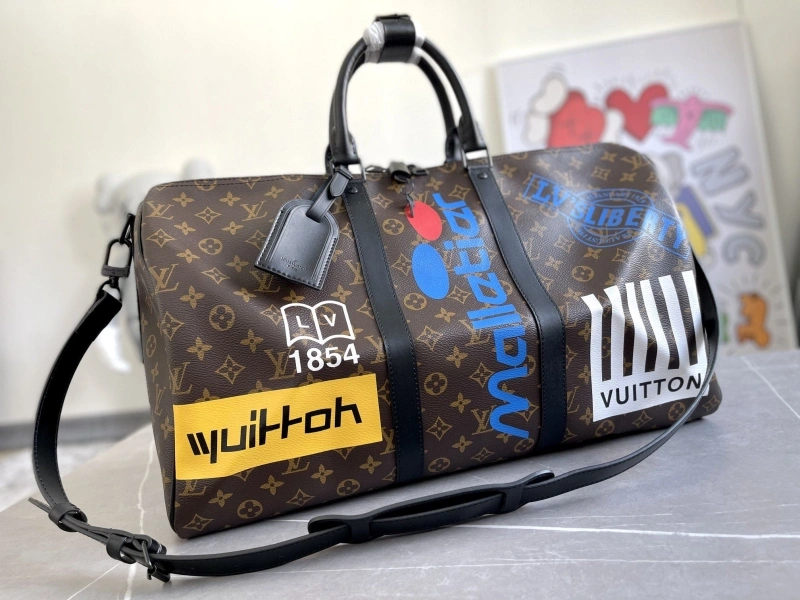 LV Travel Bags 4233H-1018