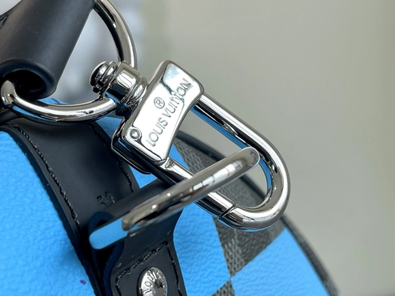 LV Travel Bags 4233H-1019