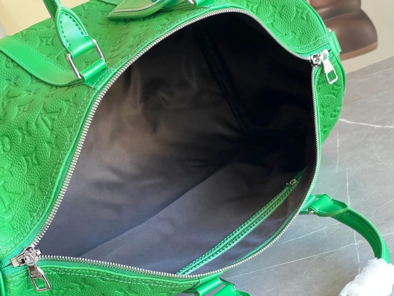 LV Travel Bags 4233H-1025