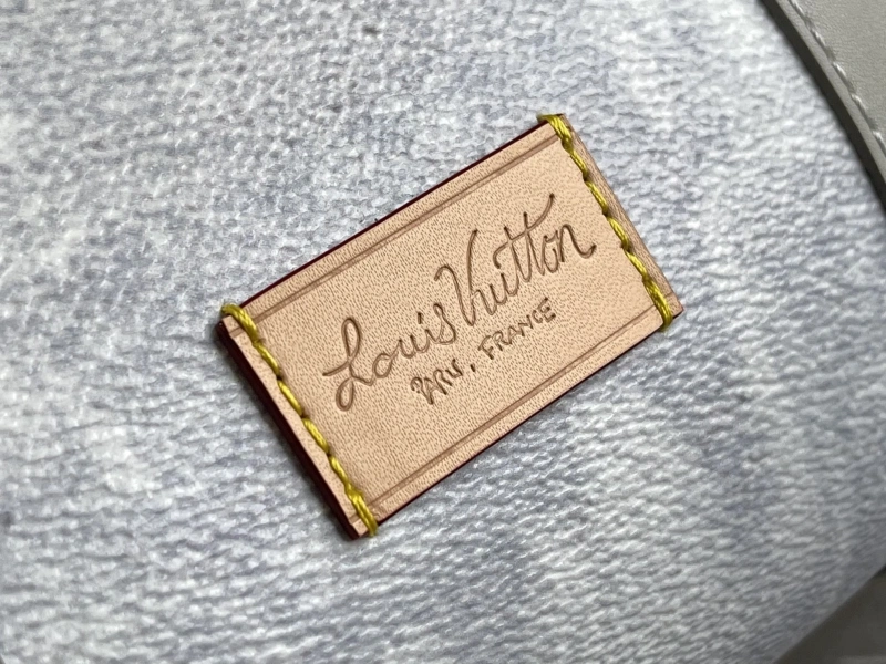 LV Travel Bags 4233H-1030