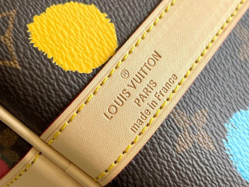 LV Travel Bags 4233H-1033