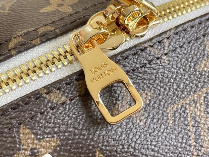 LV Travel Bags 4233H-1034