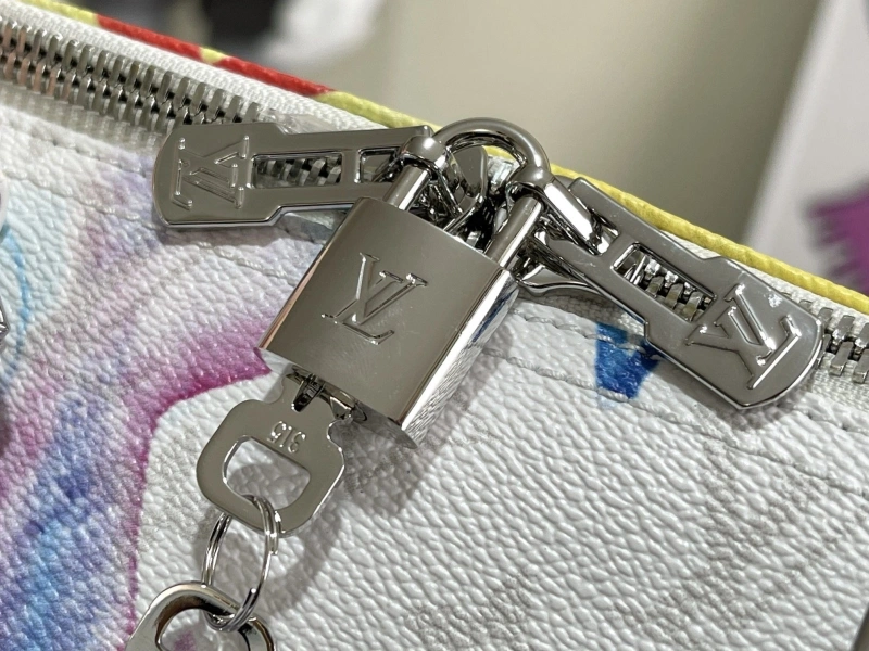 LV Travel Bags 4233H-1037