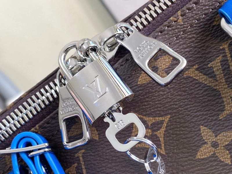 LV Travel Bags 4233H-1047
