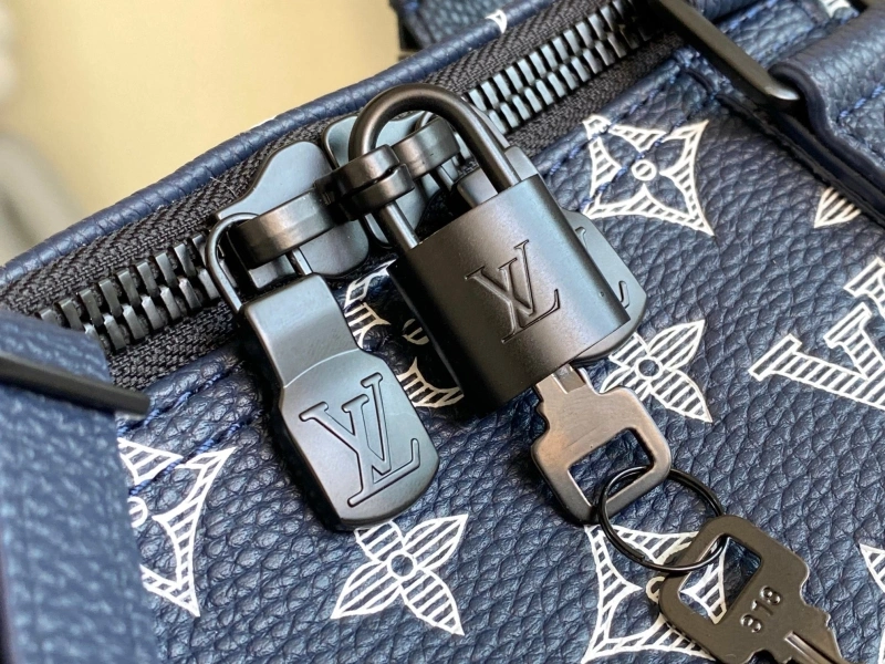LV Travel Bags 4233H-1064
