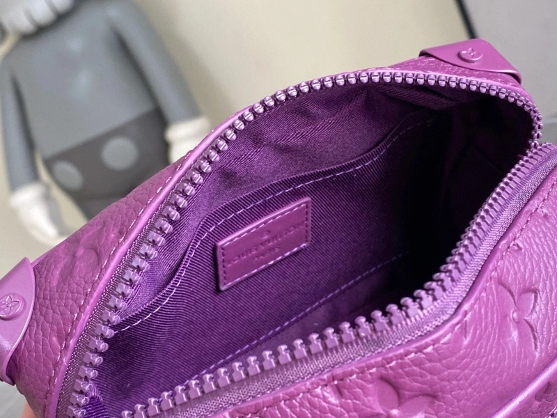 LV Box Bags 4233H-1071