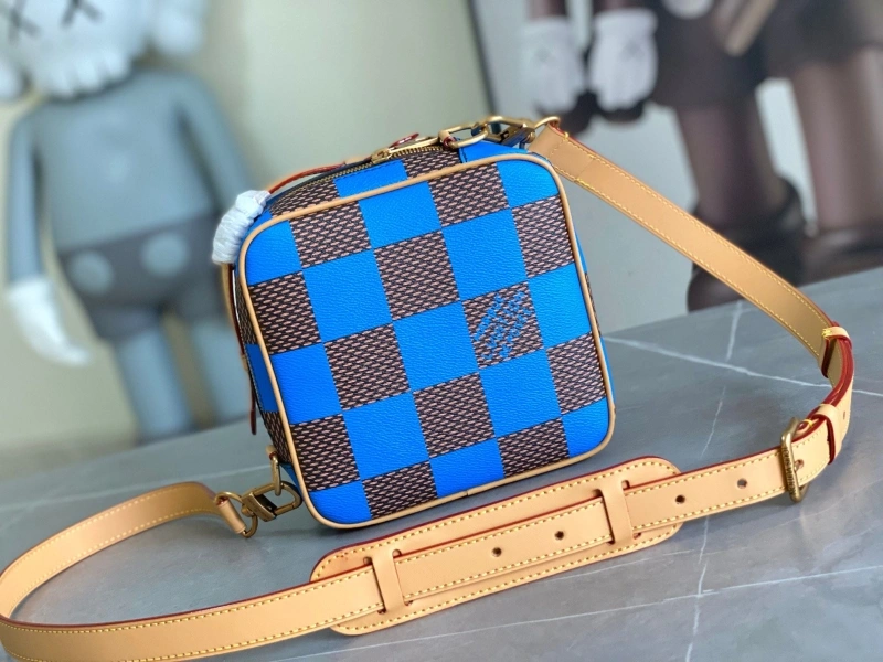 LV Box Bags 4233H-1072