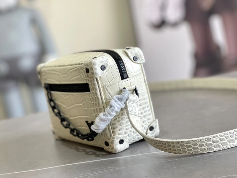 LV Box Bags 4233H-1086