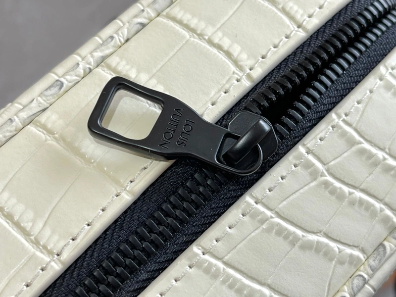 LV Box Bags 4233H-1086