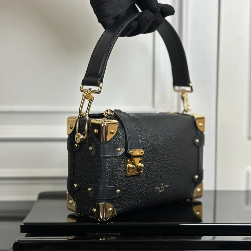 LV Box Bags 4233H-1113