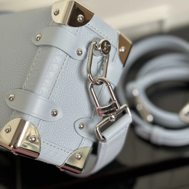 LV Box Bags 4233H-1115