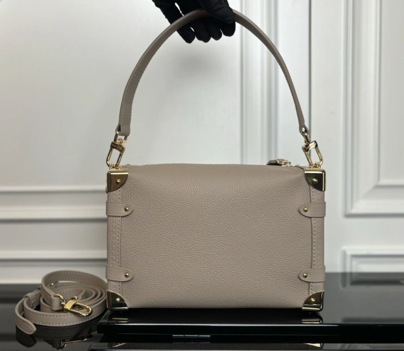 LV Box Bags 4233H-1116