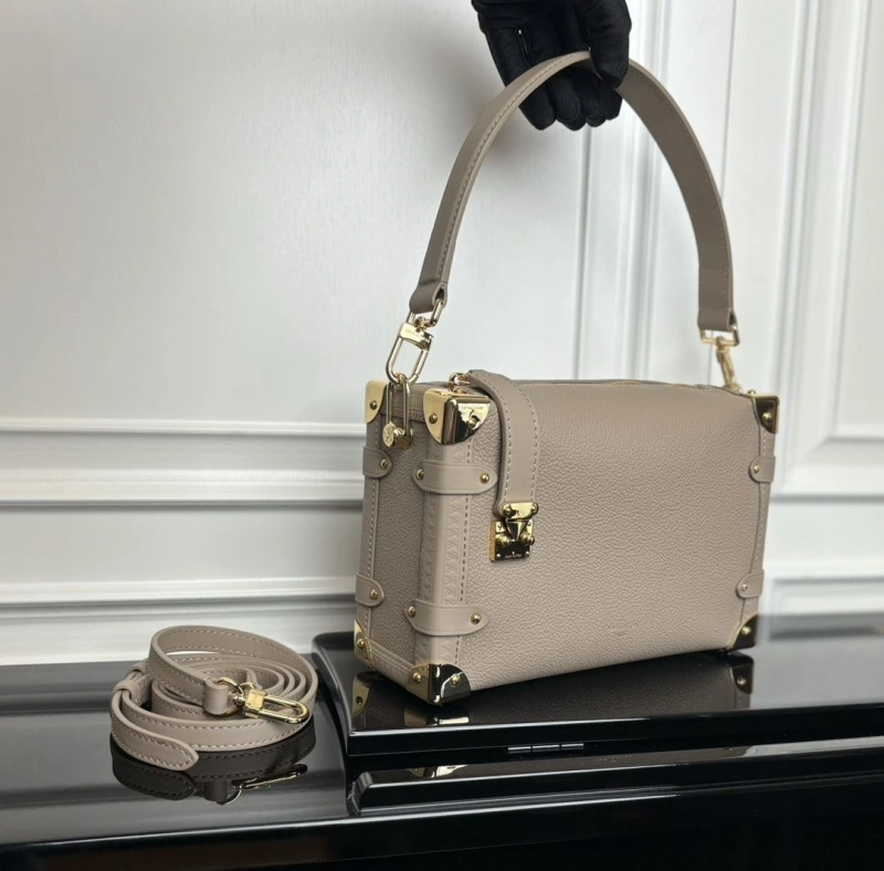 LV Box Bags 4233H-1116