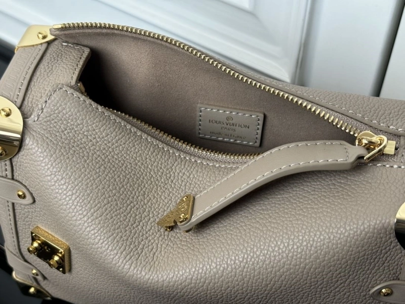 LV Box Bags 4233H-1116