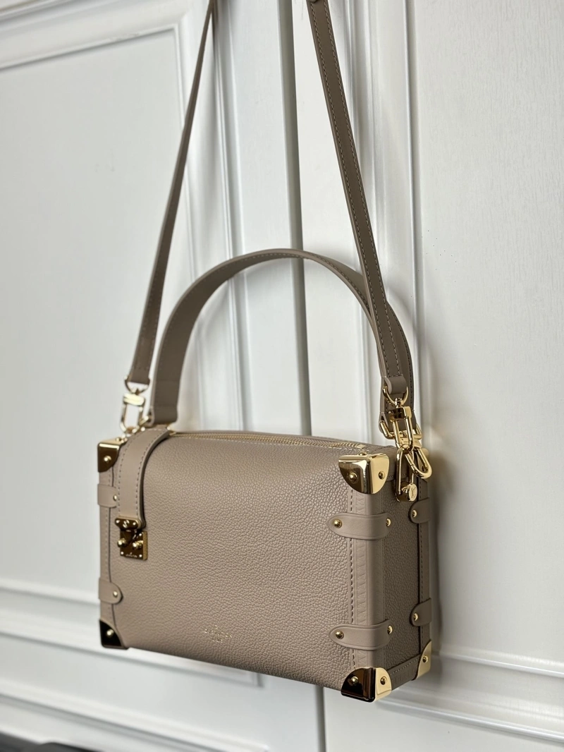 LV Box Bags 4233H-1116