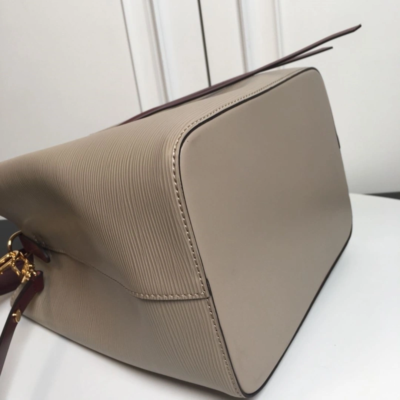 LV Bucket Bags 4233H-1128