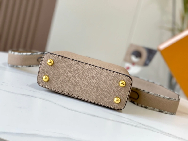 LV Capucines Bags 4233H-1215