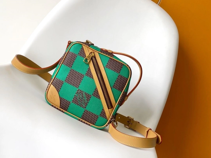 LV Box Bags 4233H-1233