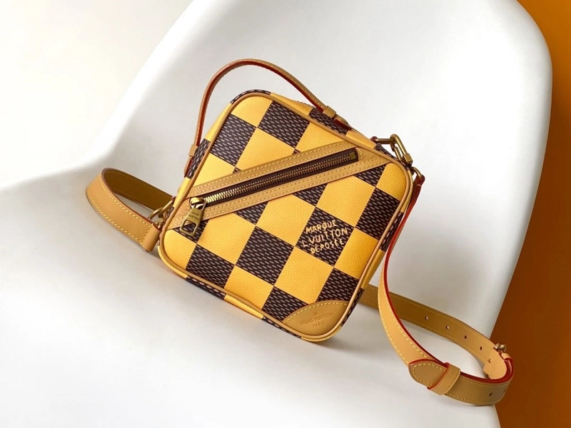 LV Box Bags 4233H-1235