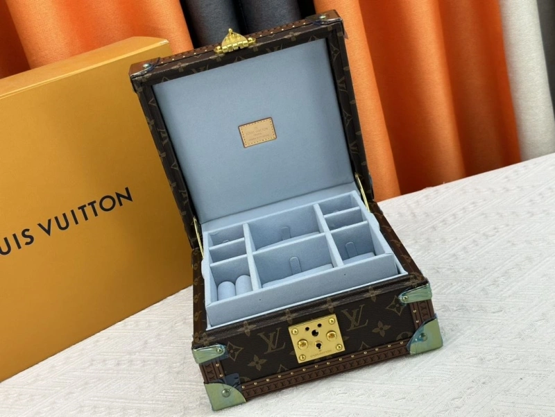LV Box Bags 4233H-1270