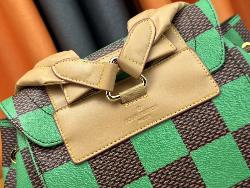 LV Backpacks 4233H-1272
