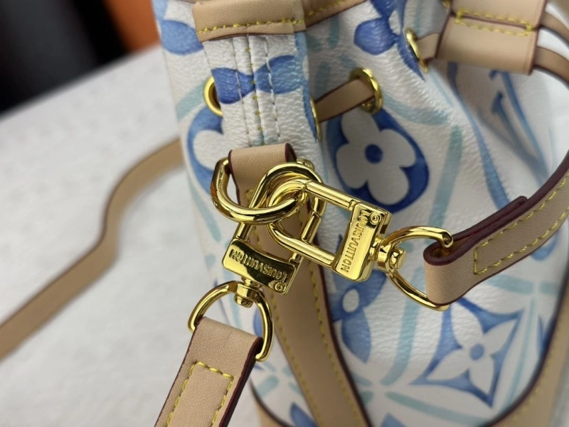 LV Bucket Bags 4233H-1274