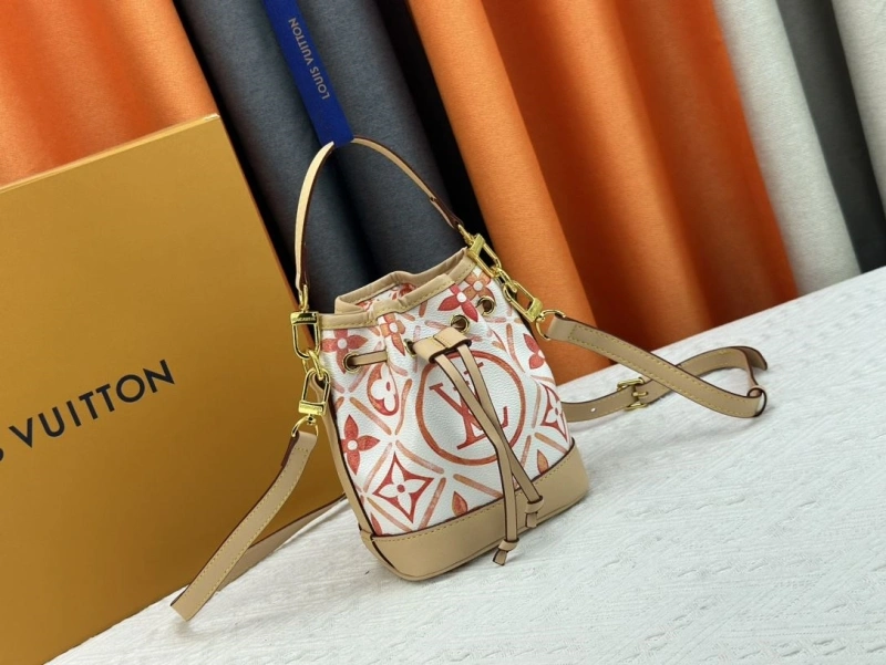 LV Bucket Bags 4233H-1275