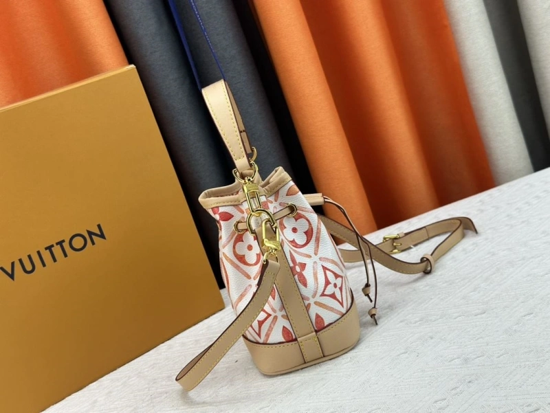 LV Bucket Bags 4233H-1275