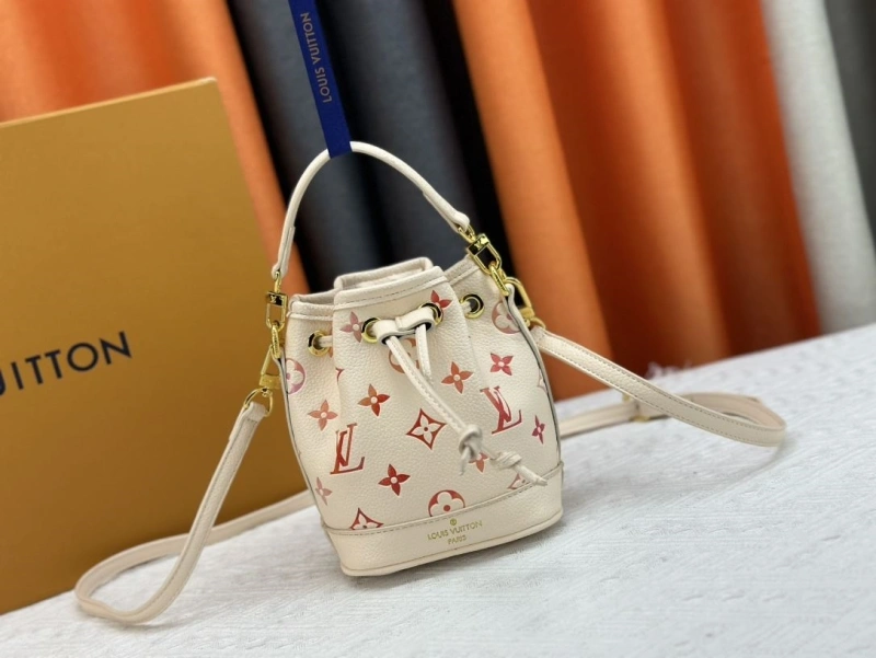 LV Bucket Bags 4233H-1307