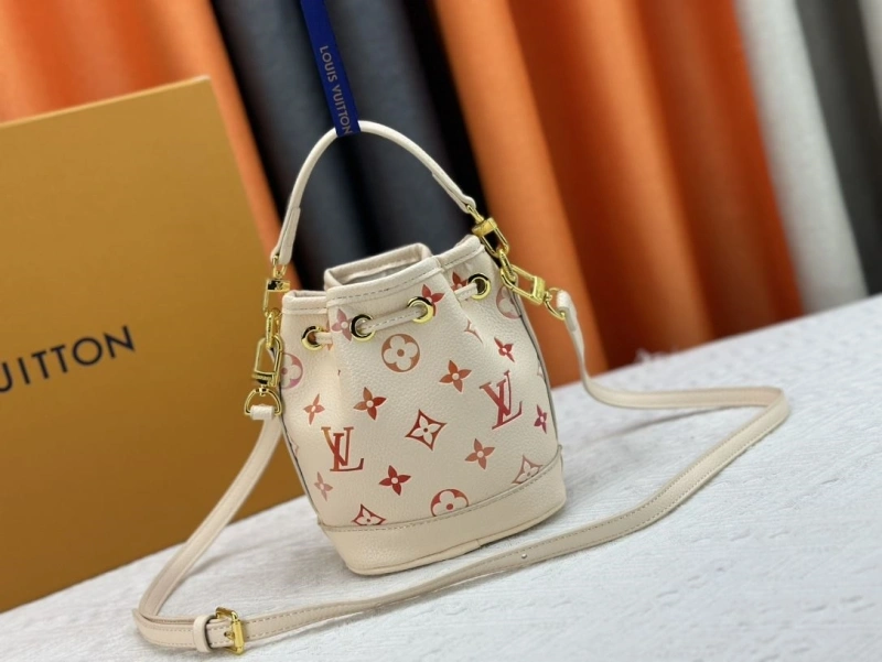 LV Bucket Bags 4233H-1307